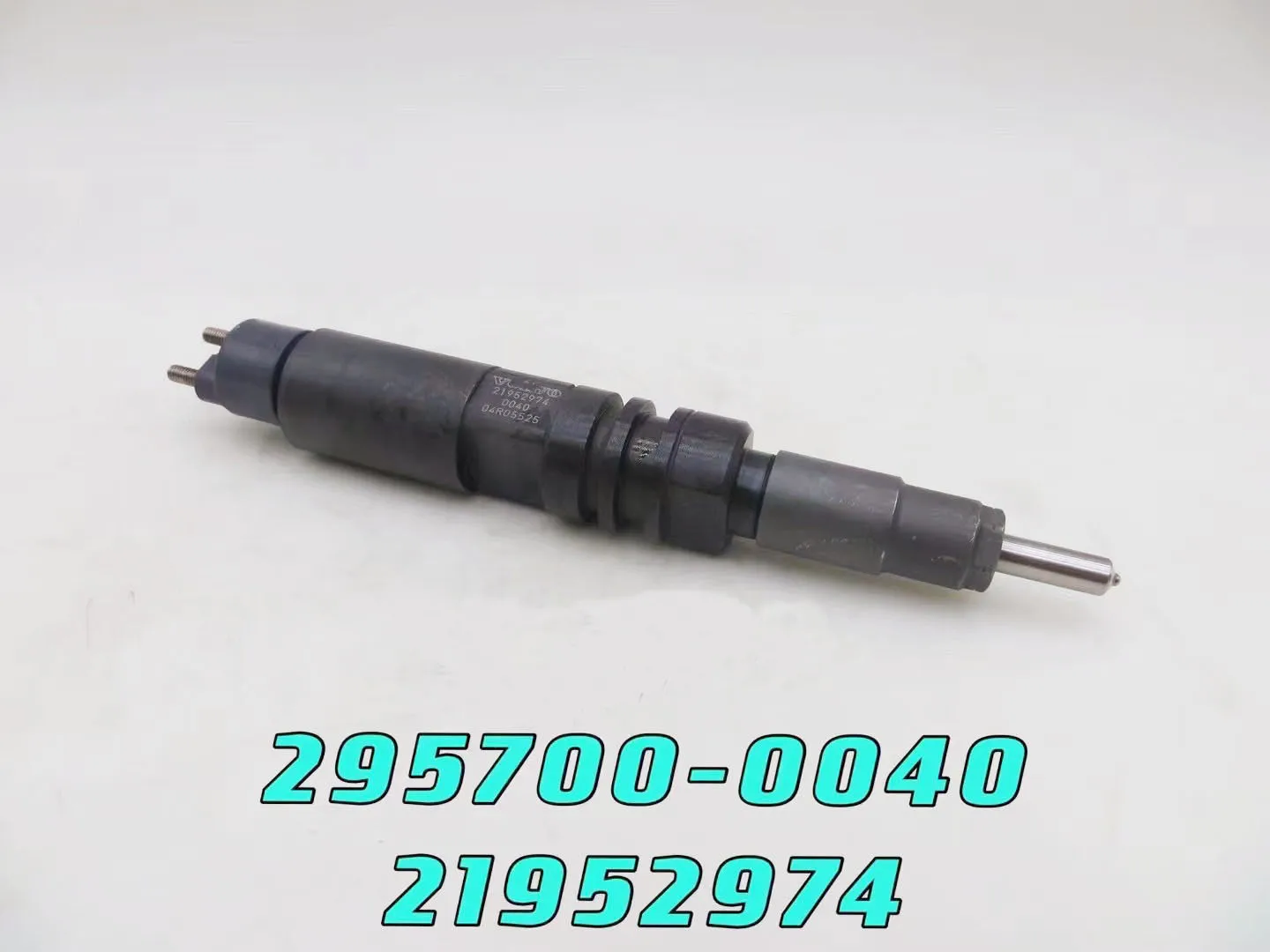 

Original Brand New Diesel Comon Rail Fuel Injector 295700-0040, 21952974