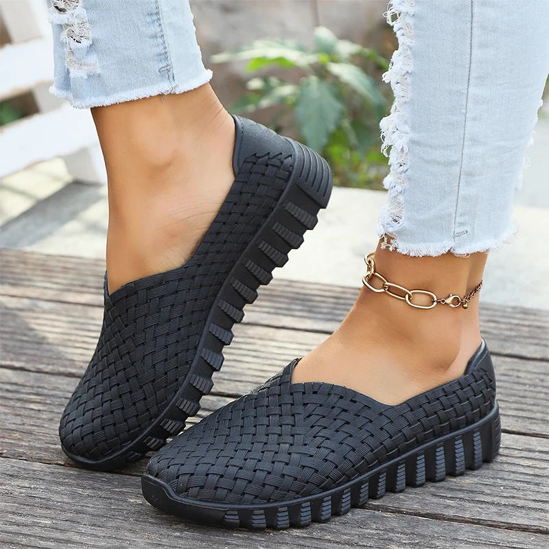 

Женские кроссовки, Весенняя спортивная обувь на плоской подошве, модные плетеные повседневные прогулочные туфли, новая дышащая женская обувь для бега, 2024