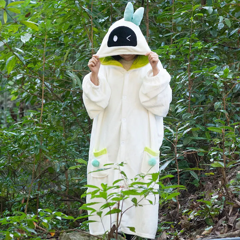 

Genshin Impact Winter Velvet Home Fur Toy Cosplay Barbatos Nightwear Cute Plush Bathrobe Hoodie Thick Pajama Gift
