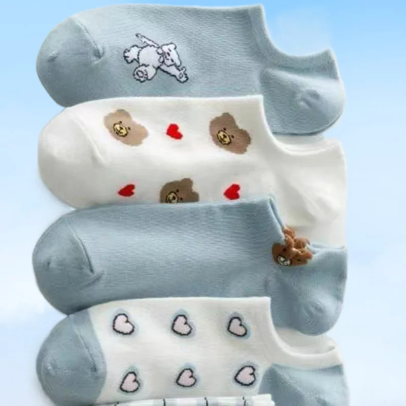 2024 New Breathable Fashion Socks 5 Pairs Low Tube Casual Women Socks With Cute Bear And Heart Pattern Standard Women Socks