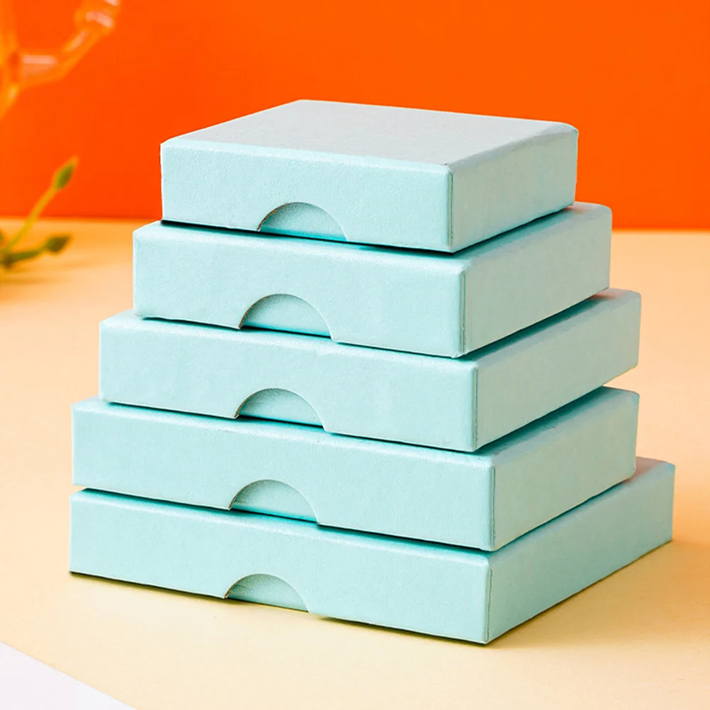 Рисунок 5 - Плотная картонная шкатулка для