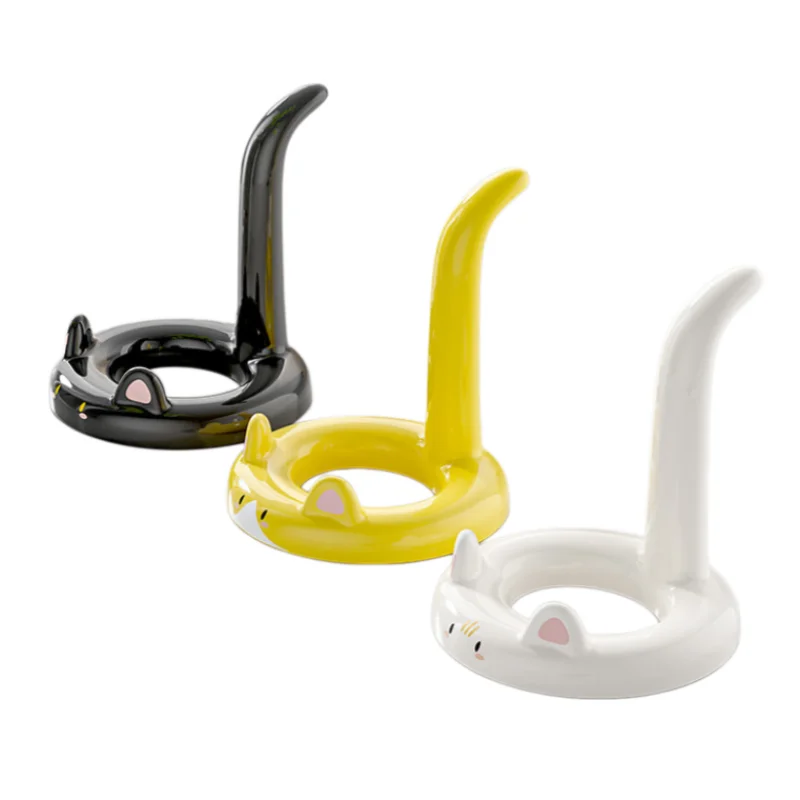 Charming Cartoon Cat Phone Stand: Creative Desktop Decor and Phone Holder