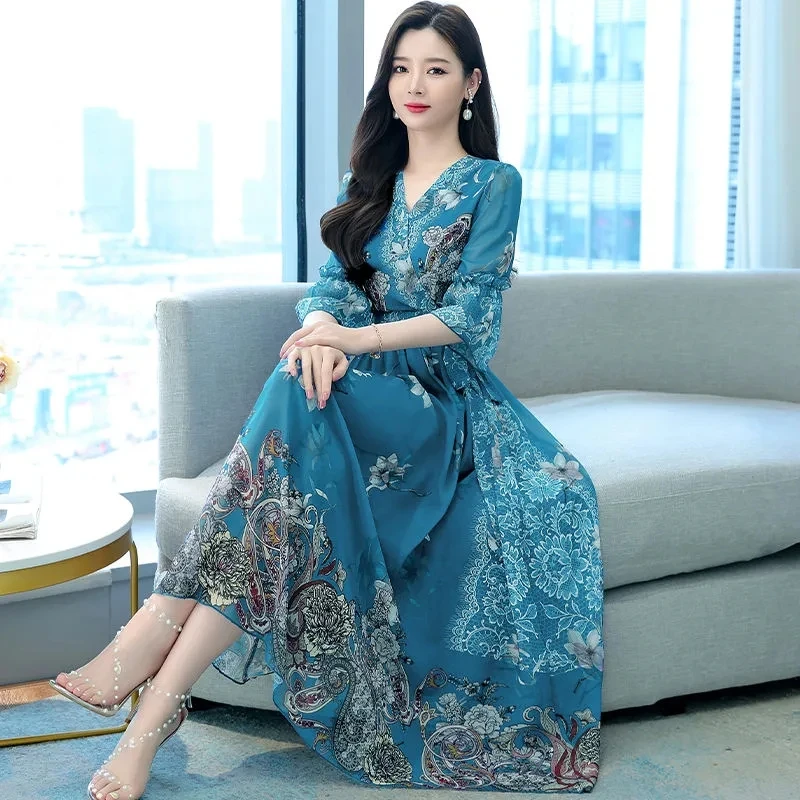Chiffon Dress Women's 2023 Summer New Style V-Neck Long