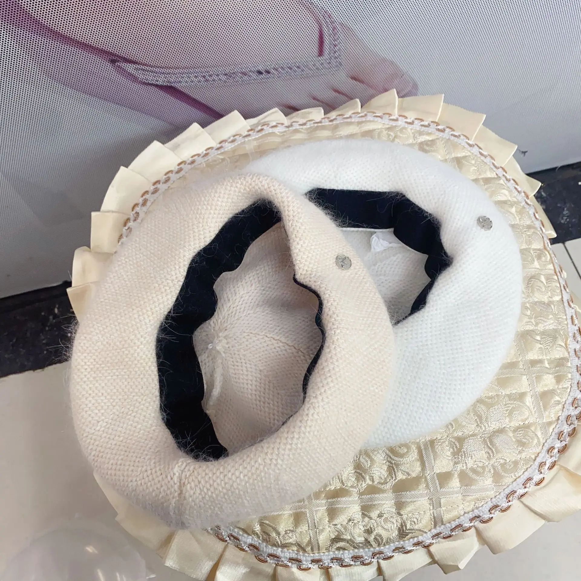 Basco in lana donna in maglia con pelliccia di coniglio angora_voghion.com