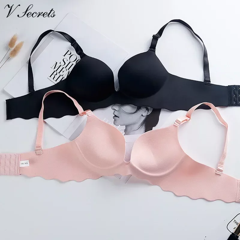 Reggiseni sottili senza fili corsetto donne Sexy Push Up intimo un pezzo Lingerie donna traspirante Bralette Color caramella Soutien Gorges