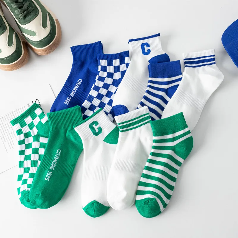 

5 Pairs Striped Cotton Unisex Socks Streetwear Harajuku Black White Couples Skateboard Knitted Casual Sports Fashion Men Socks