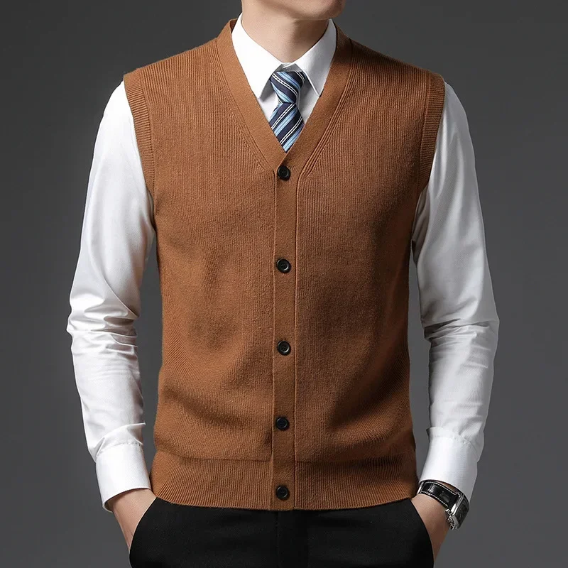 

Men Clothing 2023 Top Grade New Winter V Neck Woolen Fashion Brand Knit Cardigan Casual Sweater Vest Sleeveless