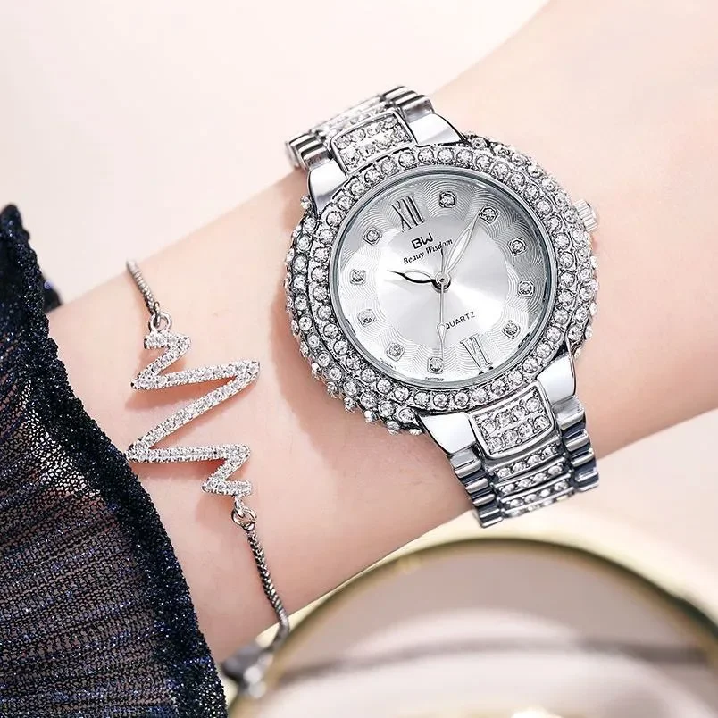 Fashion Women Watch Diamond Starry Sky Roman Scale Temperament Ladies Small Watches Bracelet Watch Steel Chain Clock(Only Watch) women watches