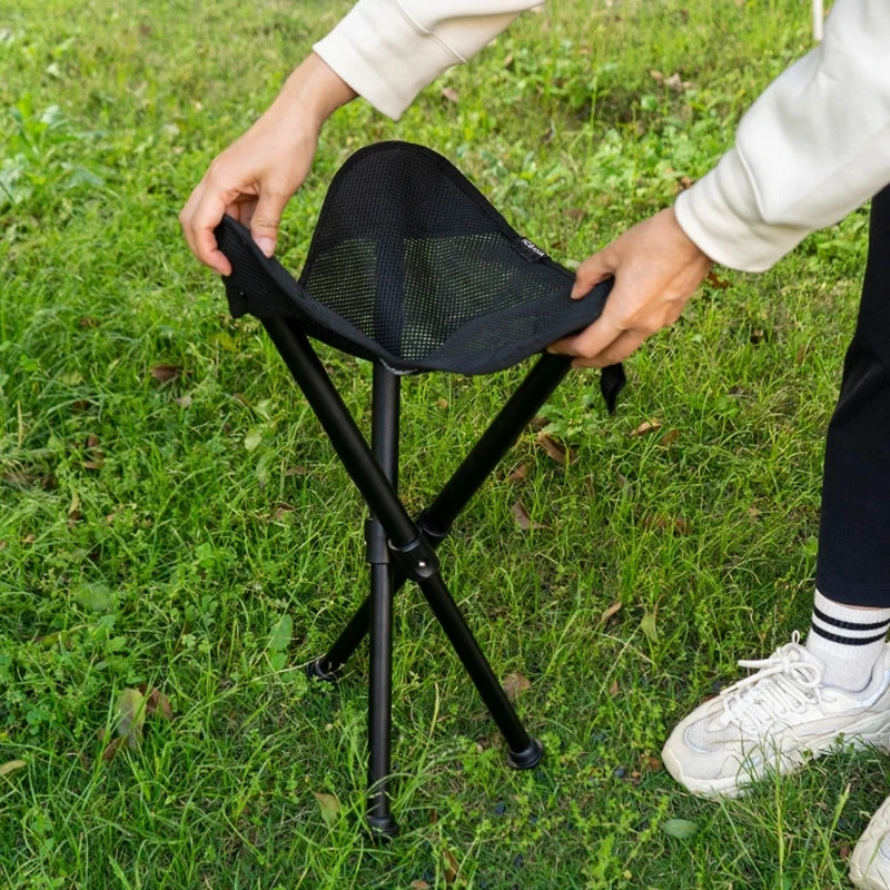 Small Folding Chair TANGZON Pack Folding Tripod Stools, Portable