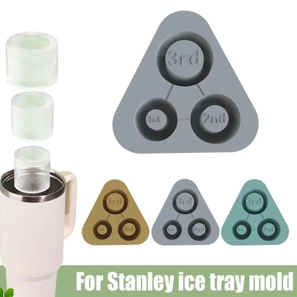 Stanley Cup Large Capacity Ice Grid with Lid Easy to Release Mold For Household Ice Making Silicone Stanley Water Cup Grid