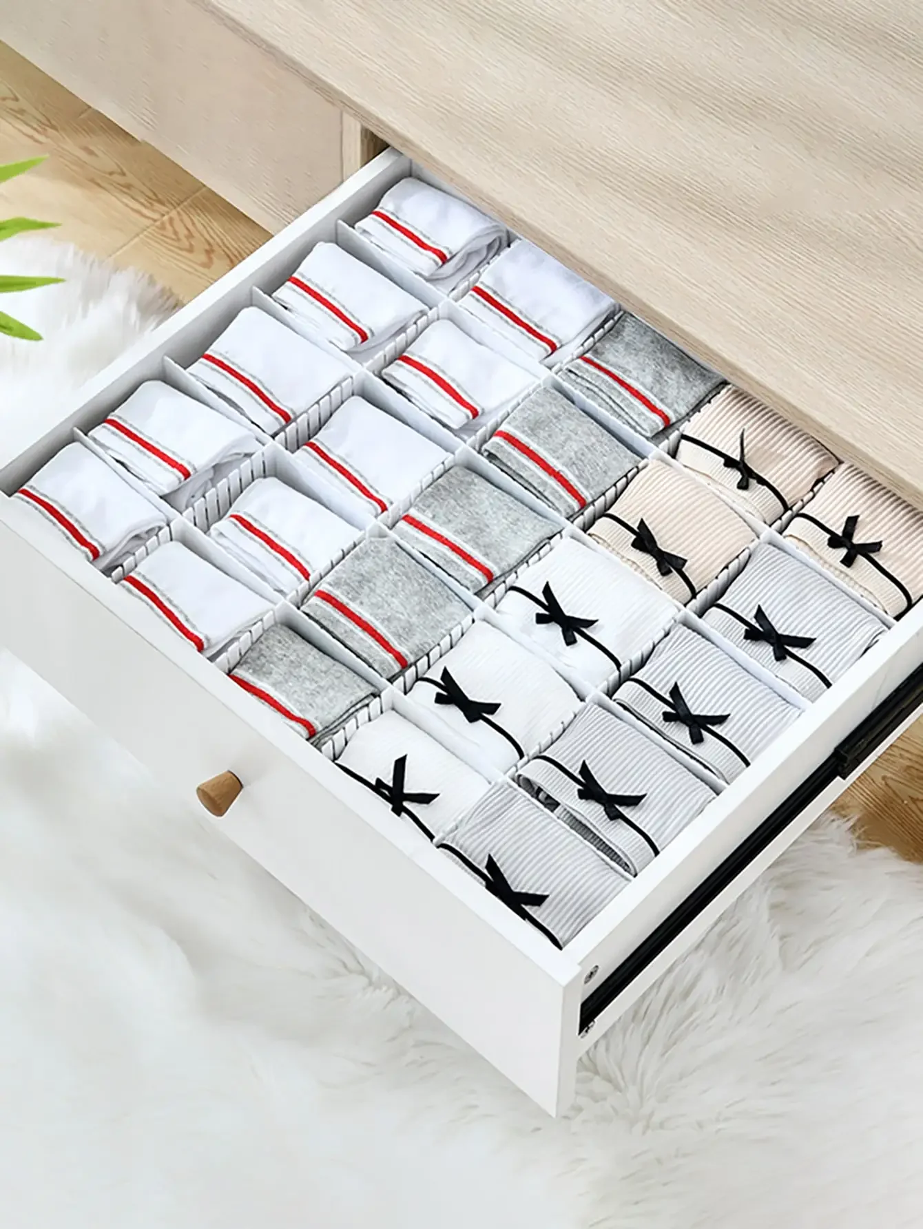 Multipurpose Drawer Storage Divider Adjustable Plastic Storage Cabinet Partition