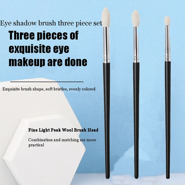 Tapered Blending Eyeshadow Makeup Brush - Eye Shadow Make Up Brush with Soft Bri