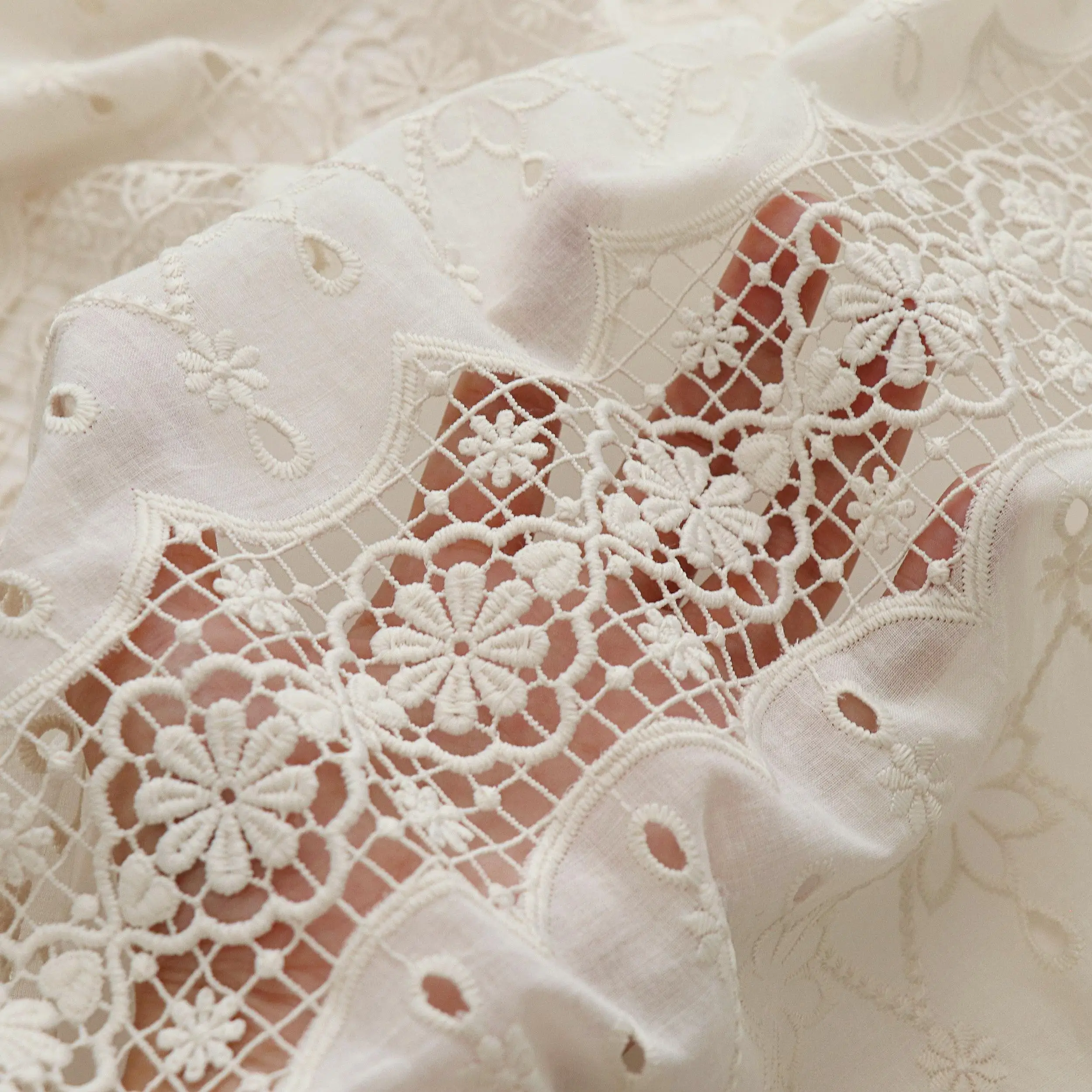 

Pure Cotton Hollow Carved Embroidery Fabrics Solid Color Cotton Shirt Skirt Clothing Fabric Diy Tablecloth Handmade Cloth