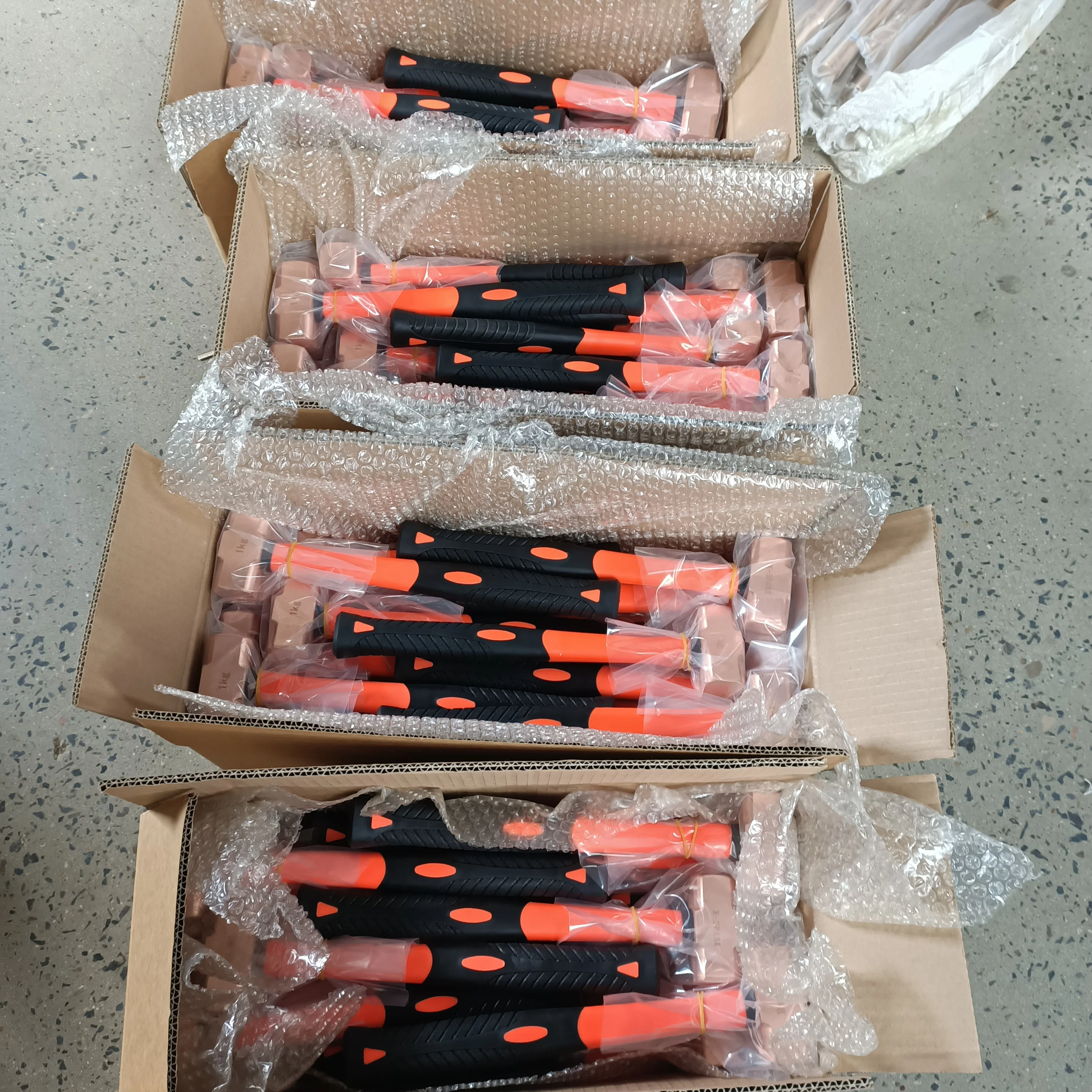 플라스틱 손잡이 구리 망치 0.5kg/ 황동 망치