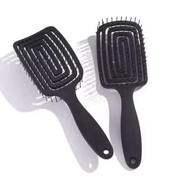 Hollow Scalp Massage Brush 1