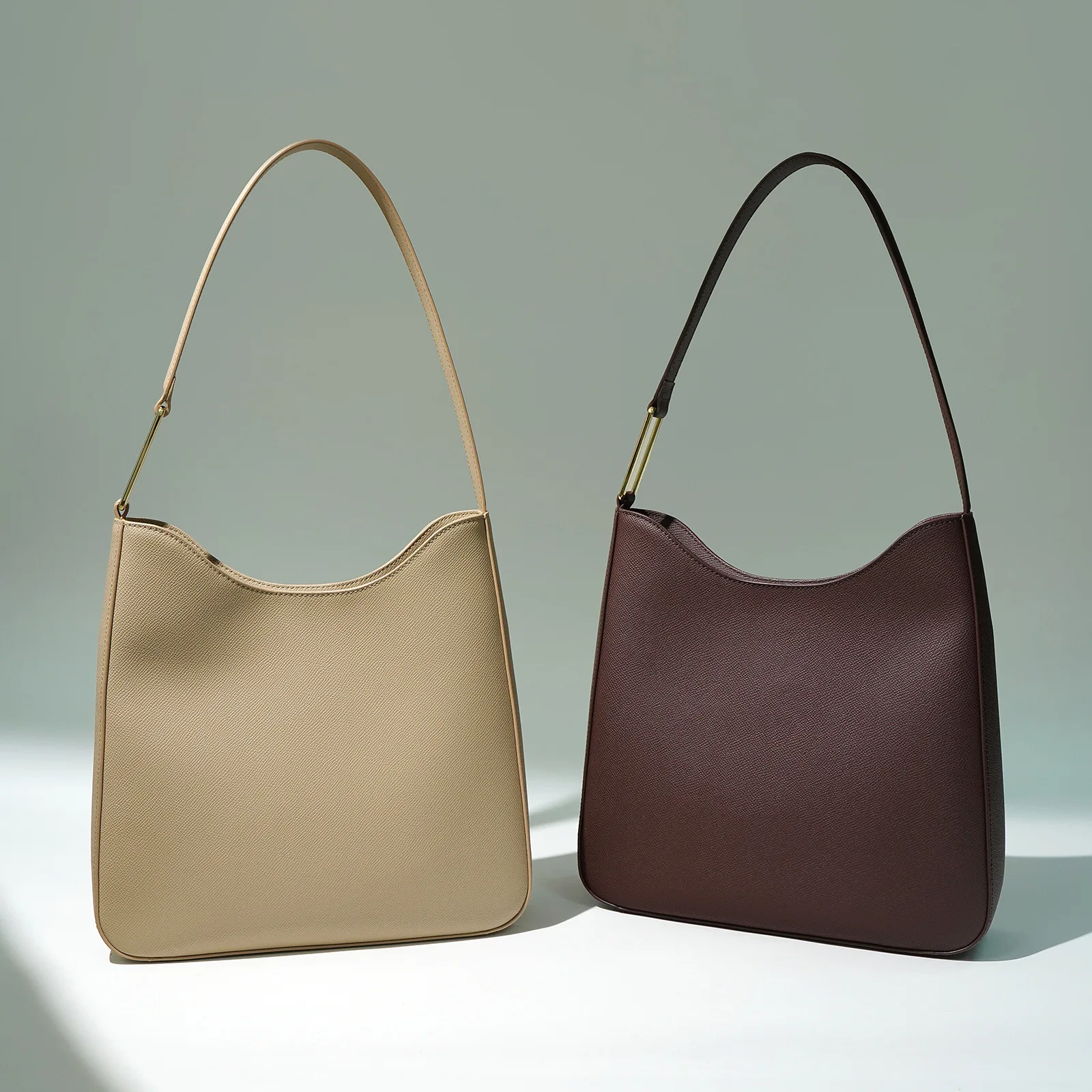 

Large-capacity Cowhide Underarm Bag Autumn and Winter New 100% Genuine Leather Simple Commuting Versatile Shoulder Handbag
