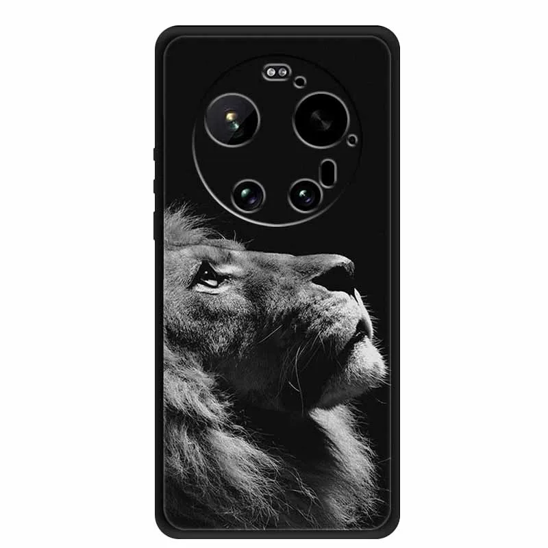 Luxury Soft Silicone Protective Cover with Sci-Fi Style