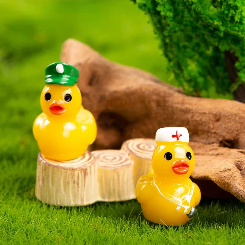 10/20PCS Career Yellow Duck Ornament Miniature Figures Tiny Police Doctor Nurse Duck Resin Handicraft Micro Landscape Decoration