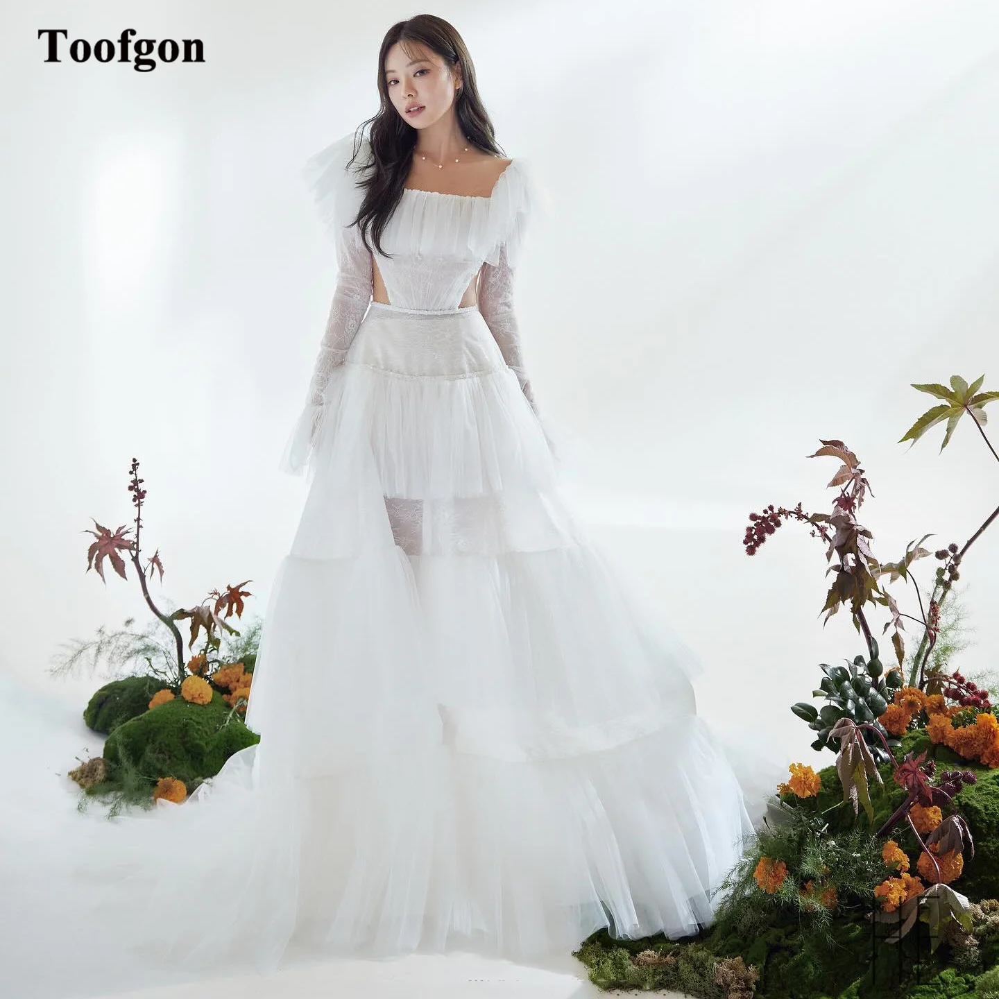 

Toofgon A Line Lace Korea Bride Wedding Dresses Tiered Tulle Bridal Gowns Long Sleeves Formal Party Wedding Photo Shoot Dress