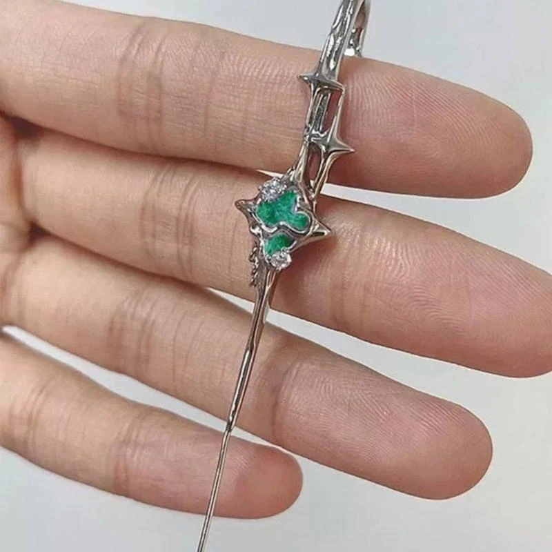 J78F Temperament Geometric Four-Pointed Star Earrings Metal