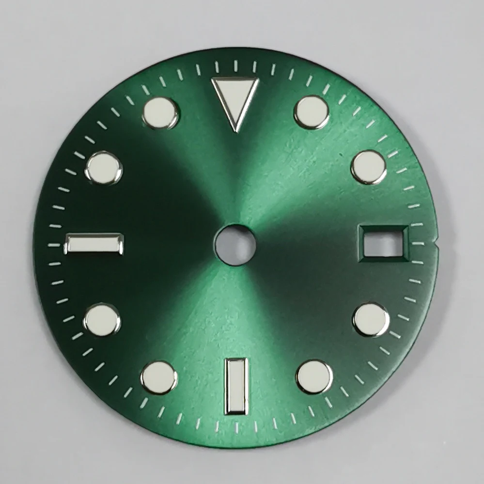 Green Luminous Watch Dial with GMT Four-Hand Design