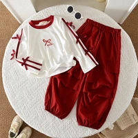 Vêtements pour filles, nouvelle mode d'automne, décoration avec nœud rouge, lettre brodée, haut à manches longues + pantalon de travail, ensemble 2 pièces, vêtements pour enfants 3