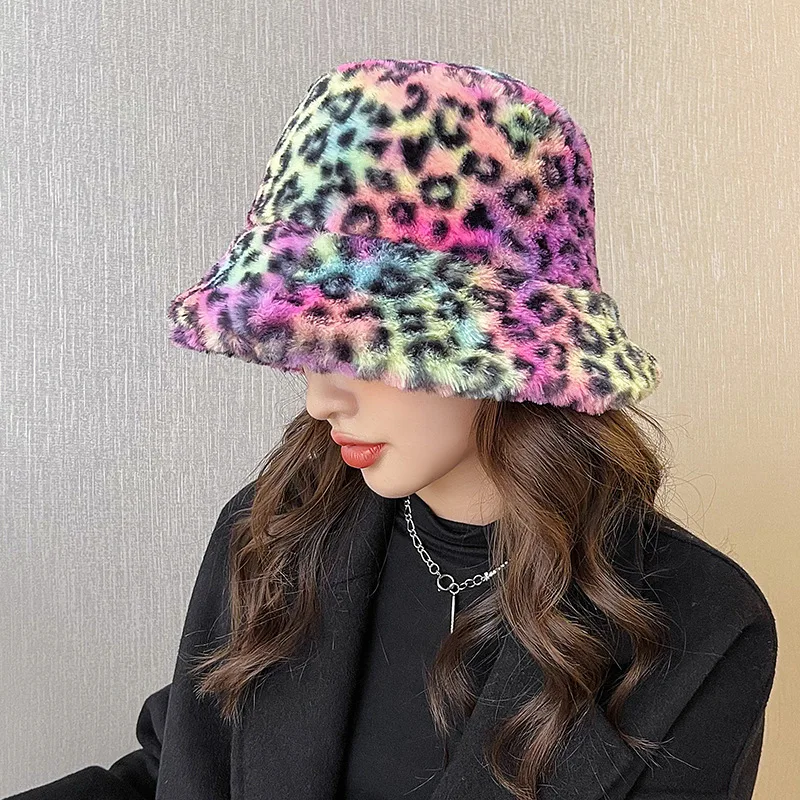 2024 New Winter Bucket Hat Women's Fashion Leopard Panama Warm Hats Female Vintage Faux Fur Fisherman Cap Hats for Women