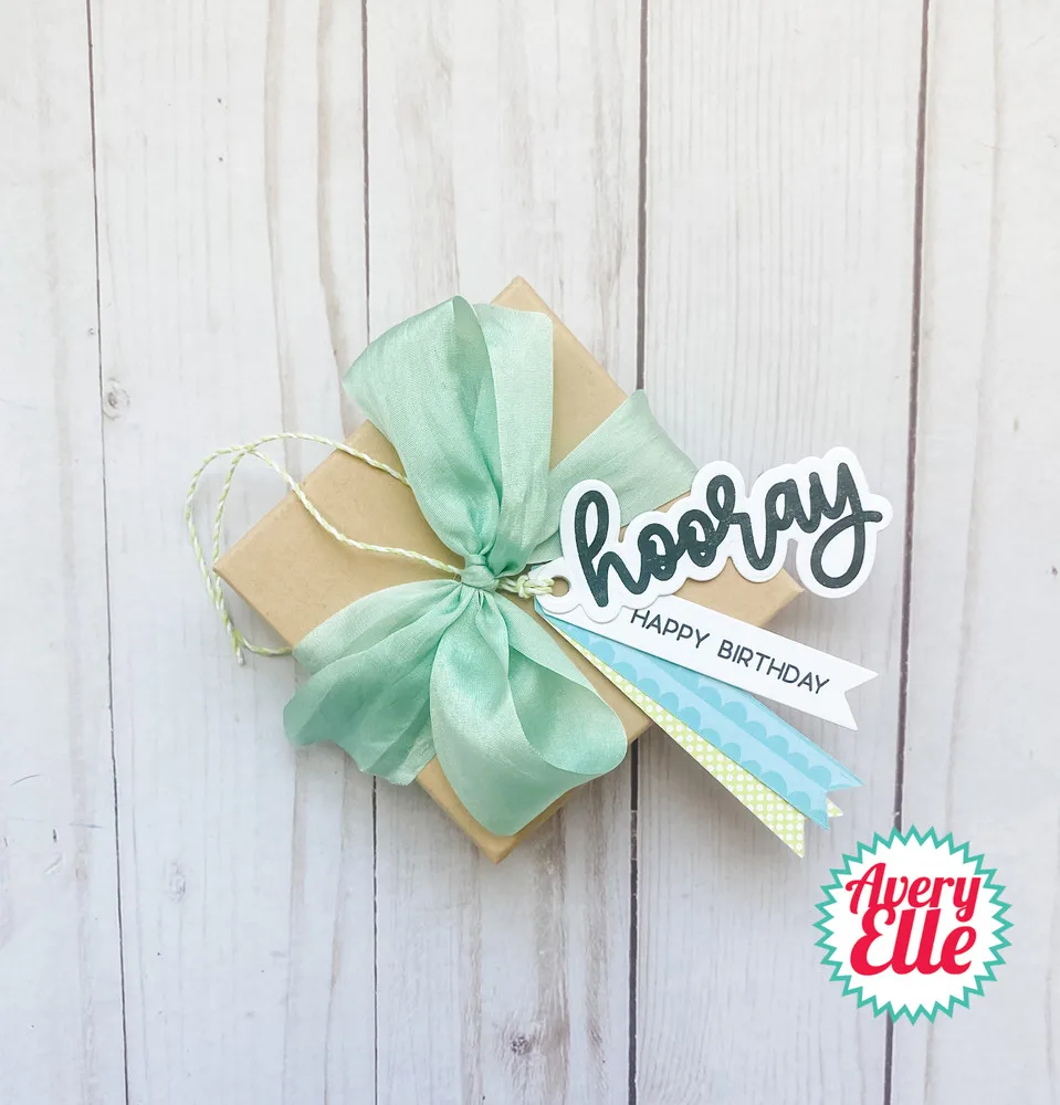 새로운 8 월 2022 종이 만들기용 절단 다이 클리어 스탬프 응원 해피 태그 스크랩북 엠보싱 프레임 카드