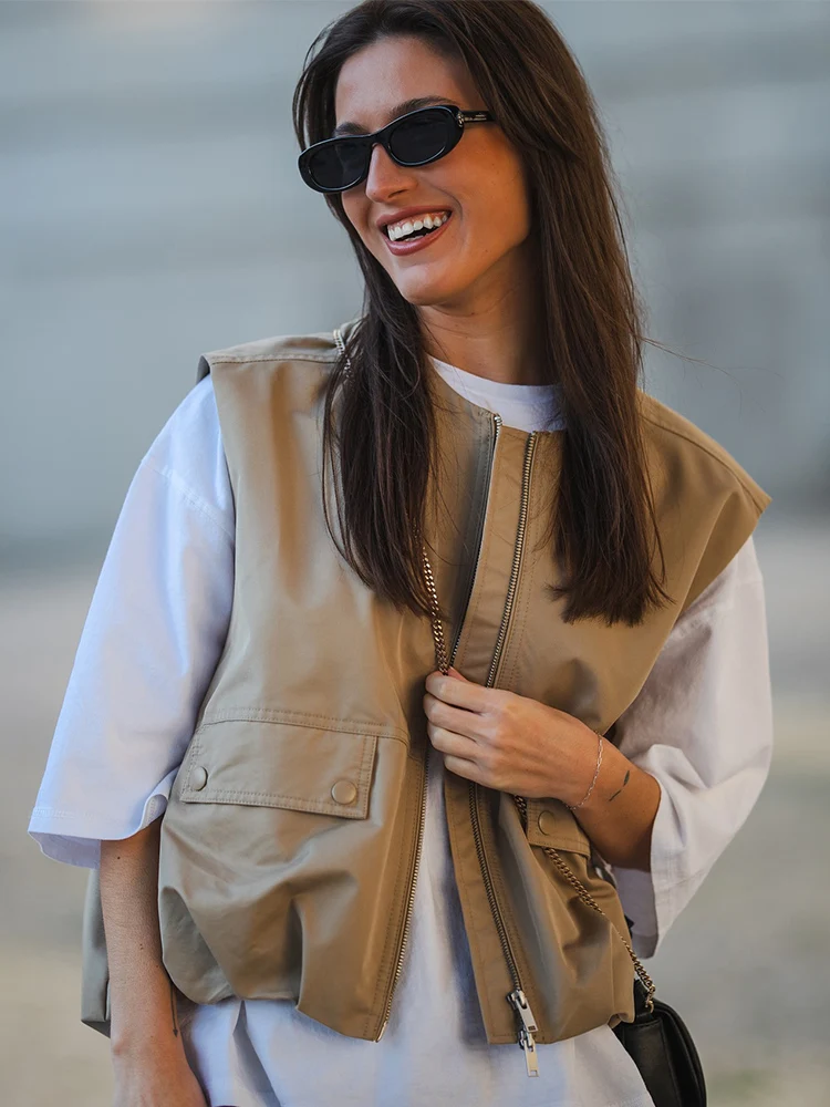 TRAFZA Women's New Fashion Versatile Round Neck Sleeveless Double Zipper Vest Female High Street Pleated Hem Loose Casual Vest