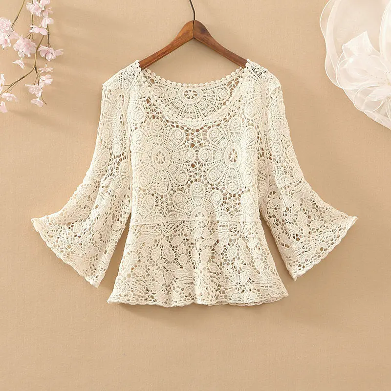 

Lady Spring and Summer Short Hollow Handmade Sweater Female Round Neck Five-point Sleeve Pullover Print Top Women Casual Fashion