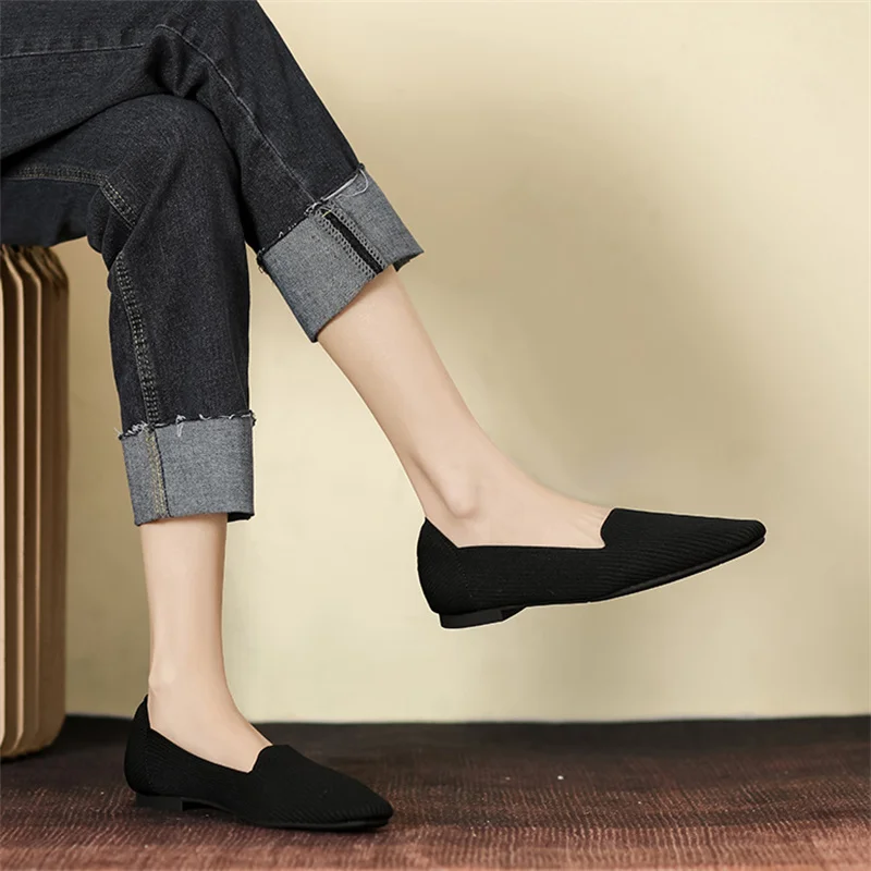 Spring Summer 2024 New Flat-bottomed Square Head Breathable Comfort Women's One Kick Knitted Casual Shallow Shoes Comfortable