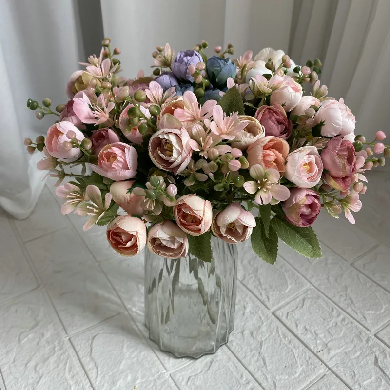 

Hand Bouquet Fabric Decorative Flower Arrangement 5 Fork Camellia Simulation Small Flower Bouquet Silk Fabric Flowers