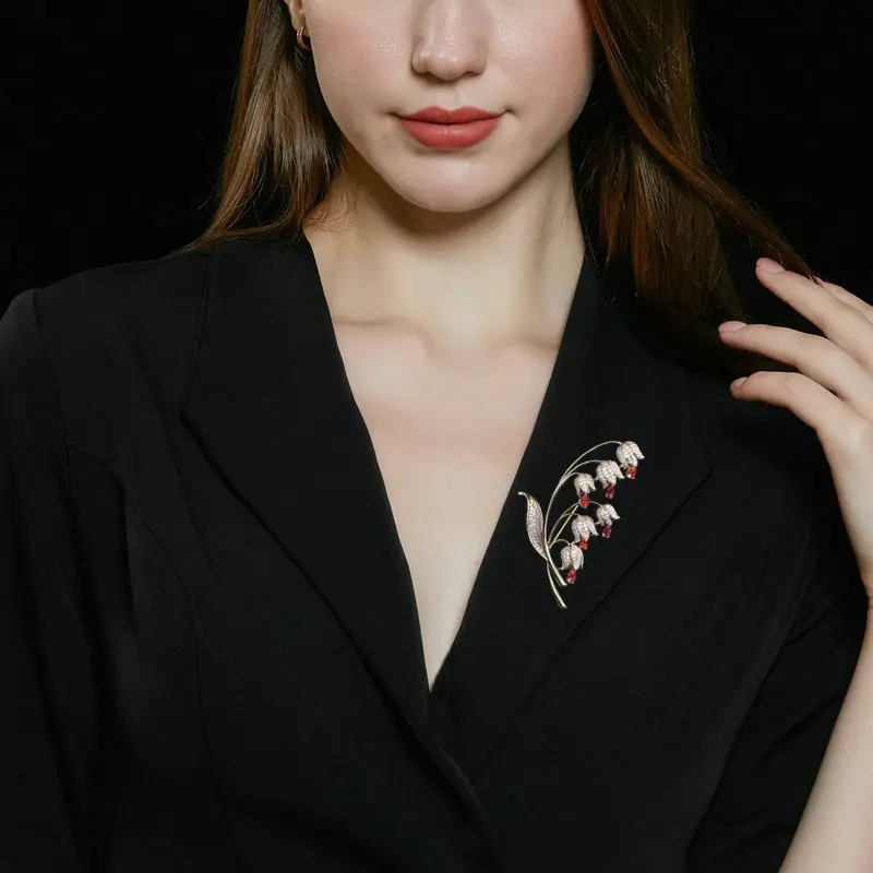 

New Fashion Senior Sense Zircon Inlaid Corsage Suit Coat Accessory Cardigan Pin Niche Design Lily of The Valley Brooch