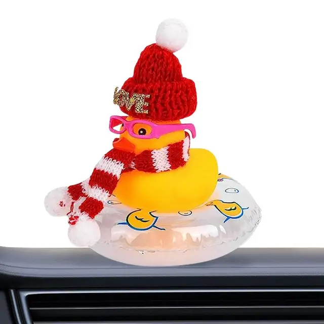 Gummi Ente Auto Ornamente süße Ente mit Schal Neuheit Squeeze Ducky süße  Ente mit Weihnachts schal Squeeze Ducky Auto Armaturen brett - AliExpress