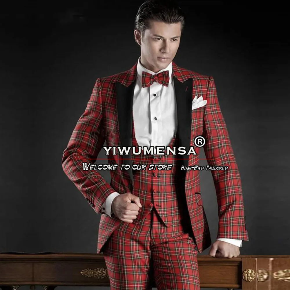 

Tartan Check Groom Wedding Tuxedos Custom Made Black Peaked Laepl Blazer Vest Pants 3 Pieces Formal Business Prom Men Suits 2024