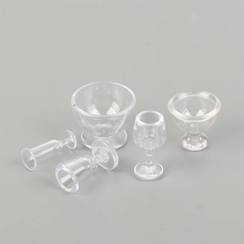 10Pcs Mini Red Wine Cup Simulation Furniture Wine Glass Goblet for Dollhouse Decoration 1:12 Dollhouse Miniature Accessories