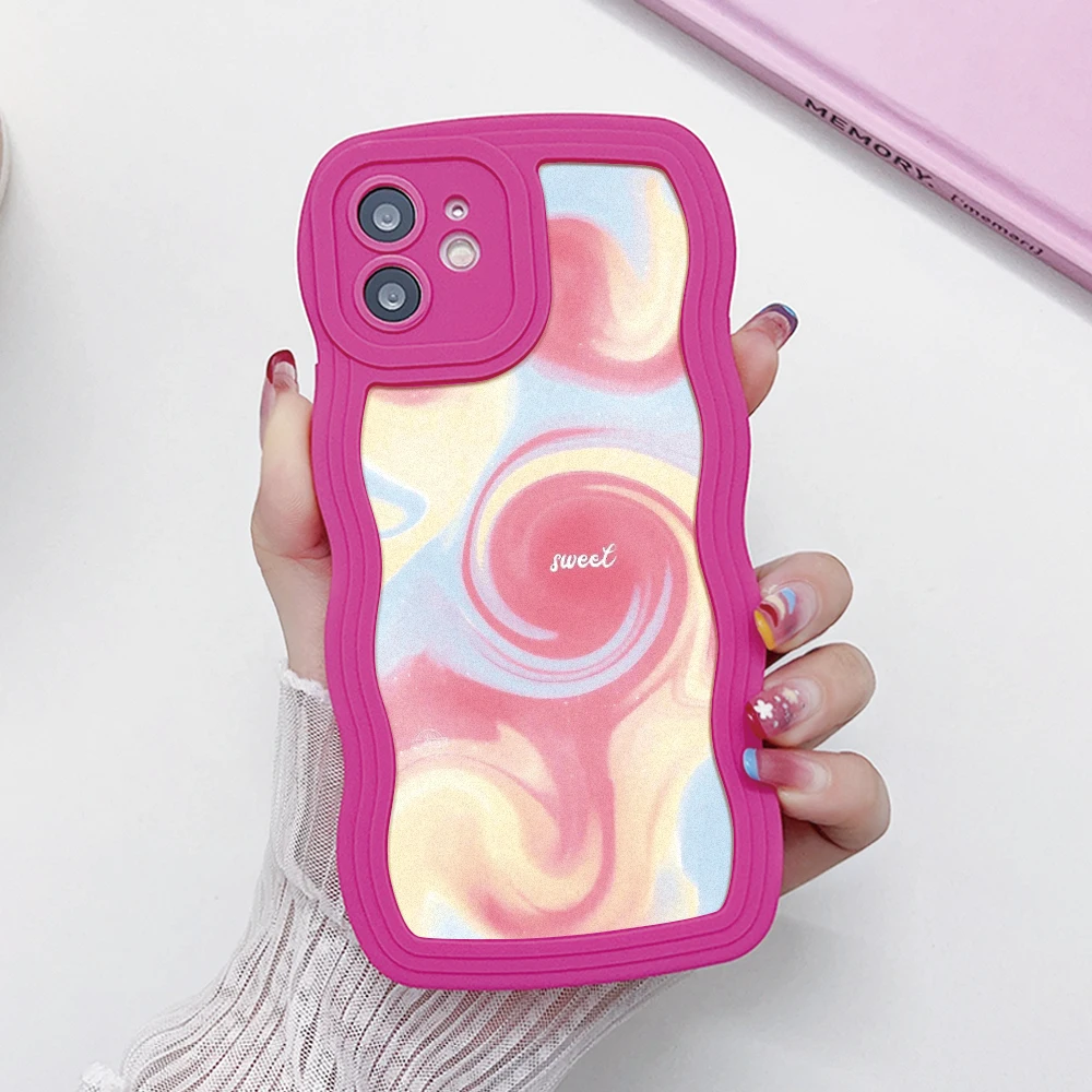 thumbnail image 1 of Funda Love Heart Curly Wave para iPhone 15 Fundas iPhone 11 12 13 14 16 Pro Max 7 8 Plus SE X XR XS Funda suave a prueba de golpes, 1 of 5