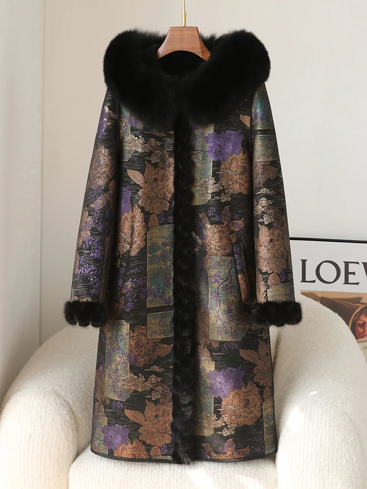 

Sheep cut velvet coat for women, medium length fur collar hood, composite fur and fur integrated, middle-aged and elderly