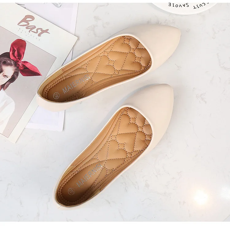 Zapatos planos con punta estrecha para mujer