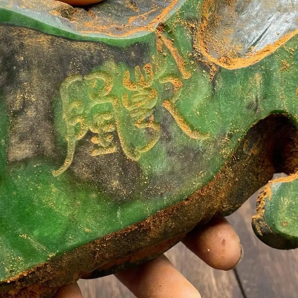 China's Old Jade Carved green Jade Crab 4