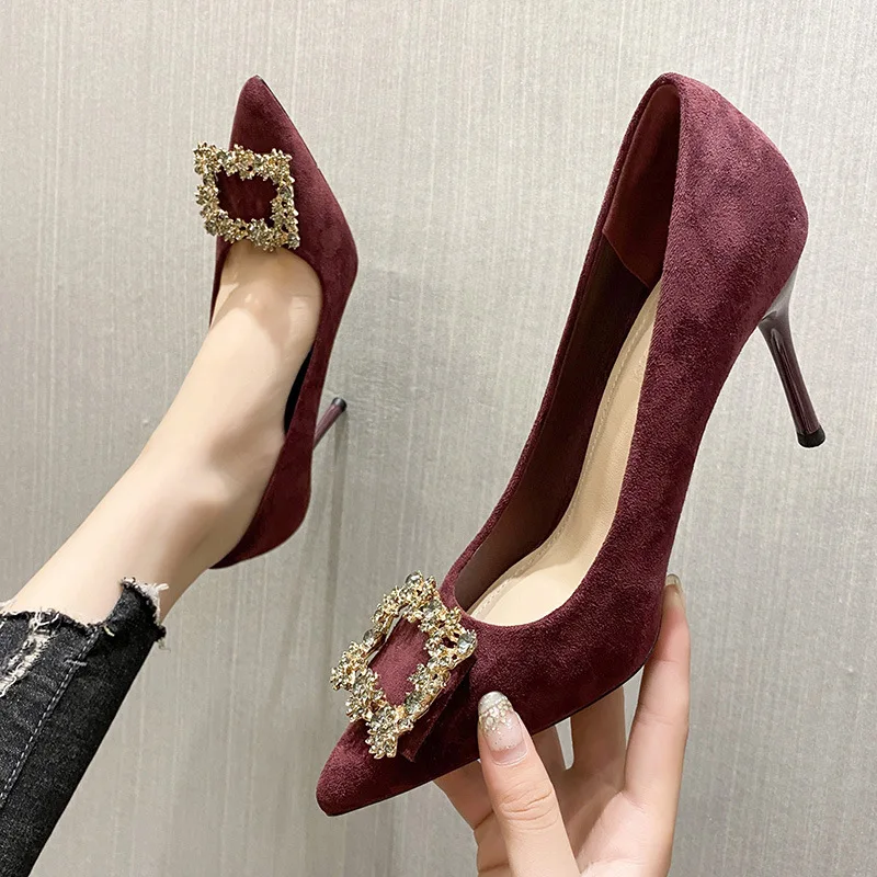 thumbnail image 1 of 2022 Primavera Nuevos Zapatos de Tacón Alto para Mujer Bombas de Gamuza para Oficina para Dama Bombas Sexys Zapatos de Tacón Cuadrado Poco Profundo con Hebilla de Diamantes de Imitación, 1 of 5