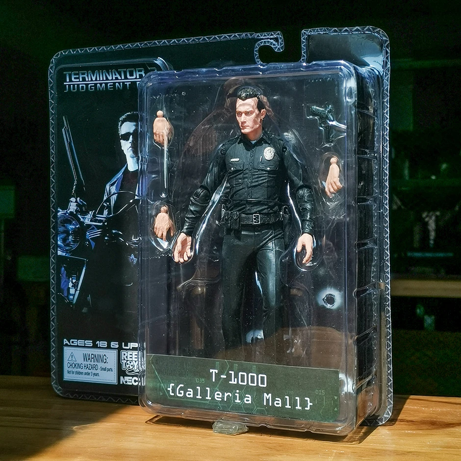 

NECA The Terminator T-1000 Galleria Mall Action Figure Model Toy Display Desktop Gift Doll