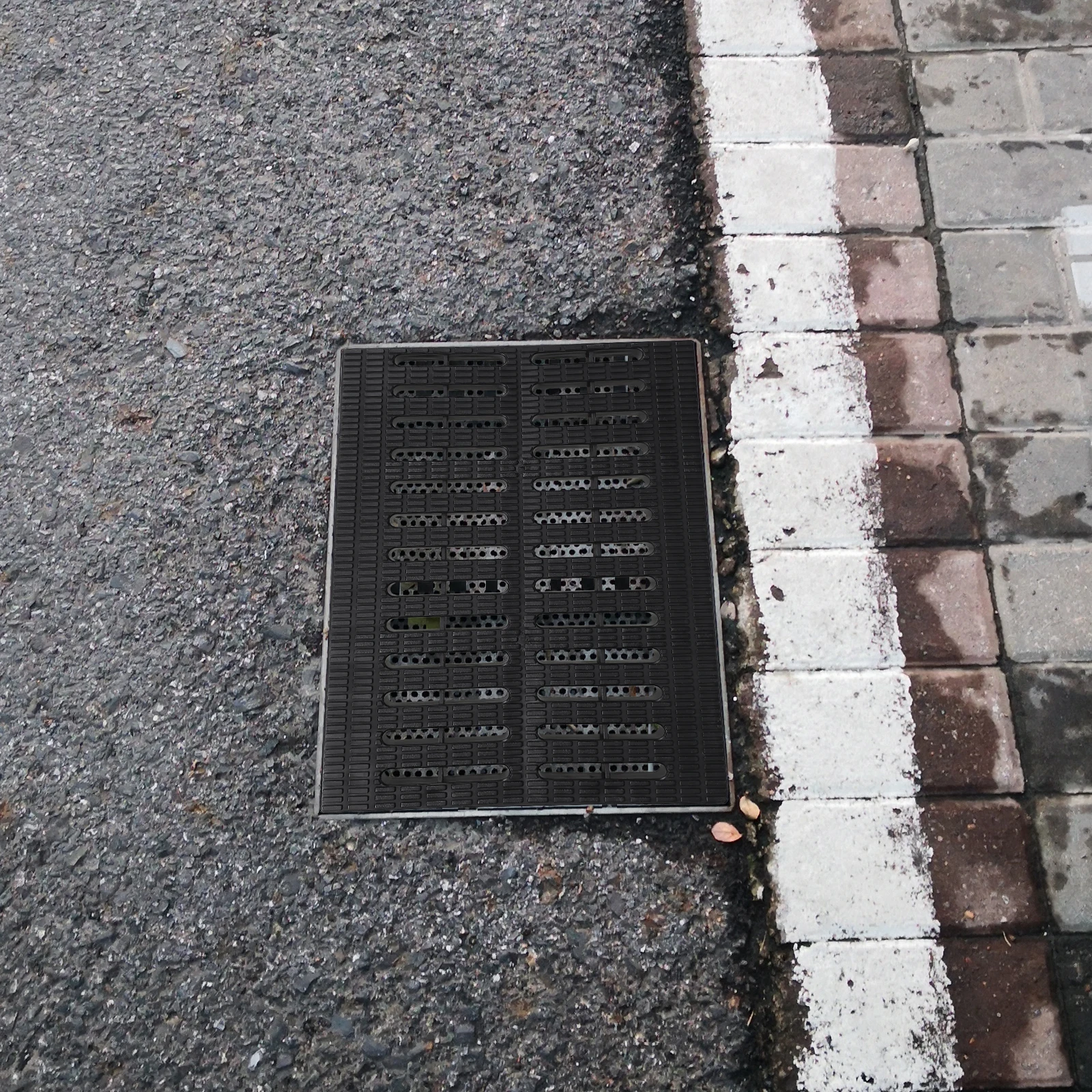 ตะแกรงระบายน้ำ ตะแกรงรางระบายน้ำ สำหรับโรงรถ ลานบ้าน สวน ฝาปิดรางระบายน้ำกลางแจ้ง ตะแกรงระบายน้ำอ่างล้างจานในครัว ฝาปิดท่อระบายน้ำ 1