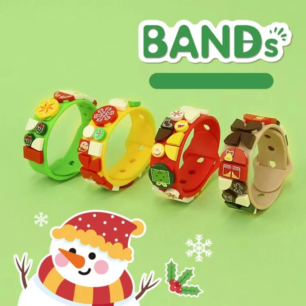 

DIY Micro Building Blocks Bracelet Assembled Toys Christmas Cartoon Silicone Wristband Dots Brick Gifts for Children Souvenir