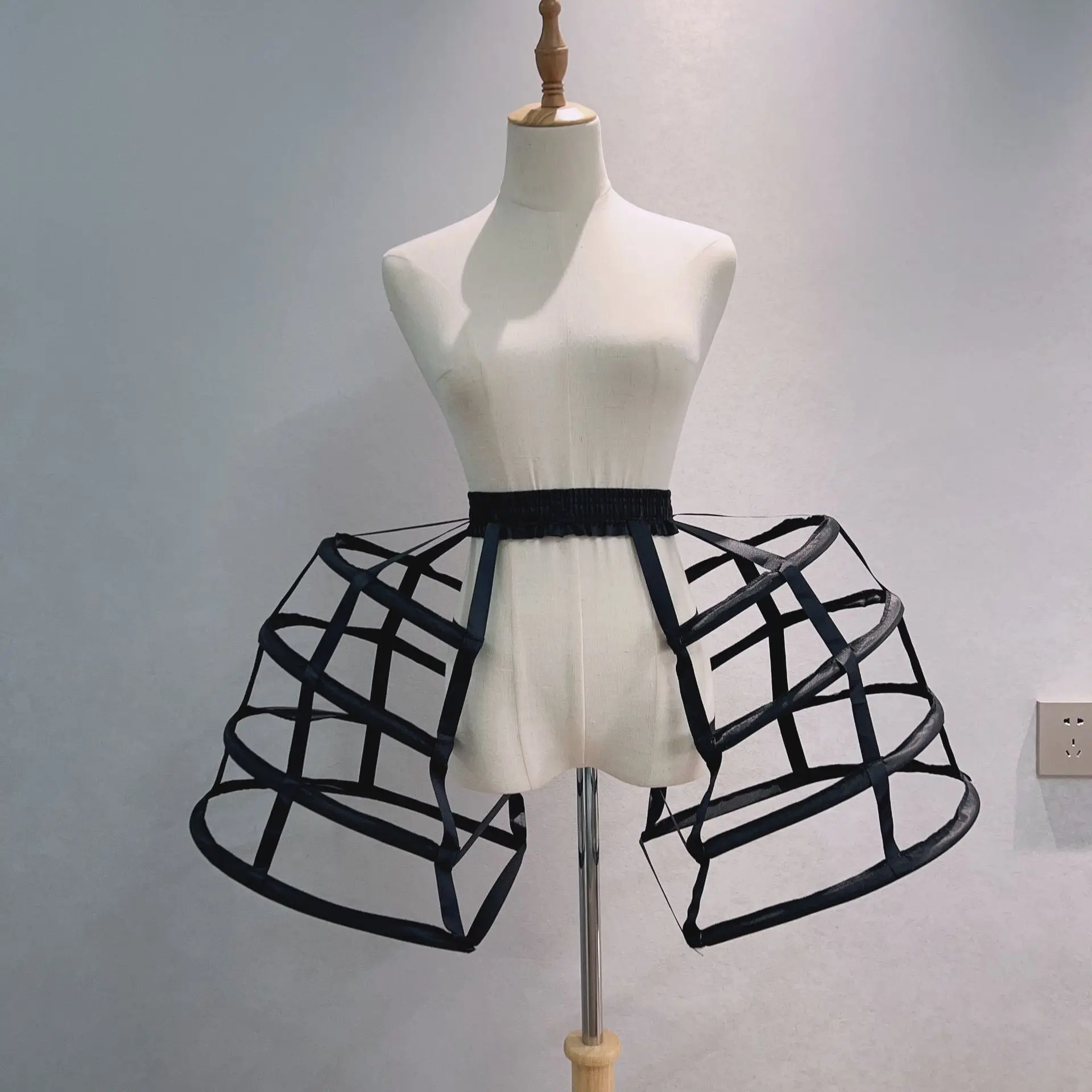 Wedding Petticoat Vintage Underskirt 4 Hoops Black Bird Cage Skirt Petticoat for Victorian Ball Dress