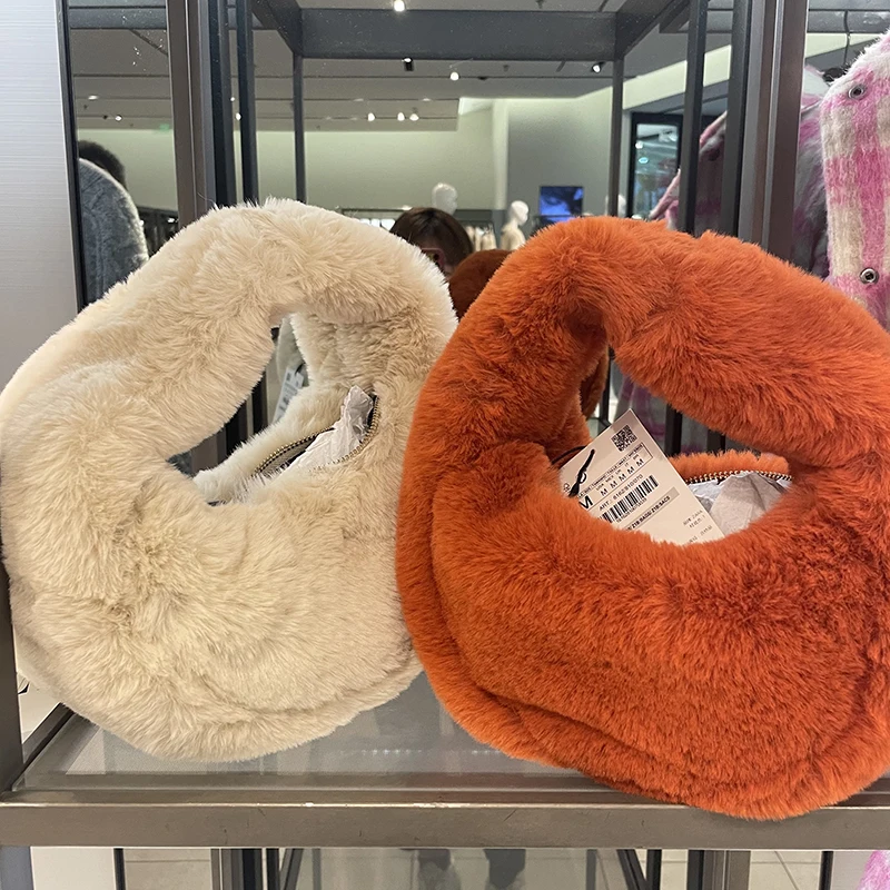 Brand designer faux fur tote handbags for women winter shopper ladies shoulder bag plush female top handle bag new 2021 luxury