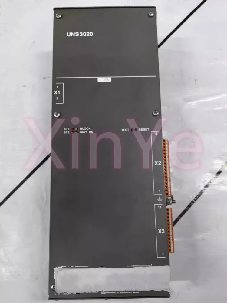 

Блок питания UNS3020A-Z,V3 HIEE205010R0003