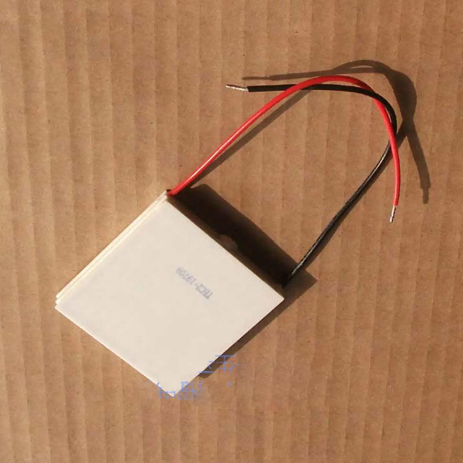 40x40x8.8mm 9A 16V 55W TEC2-19709 Thermoelectric Cooler Peltier Heatsink