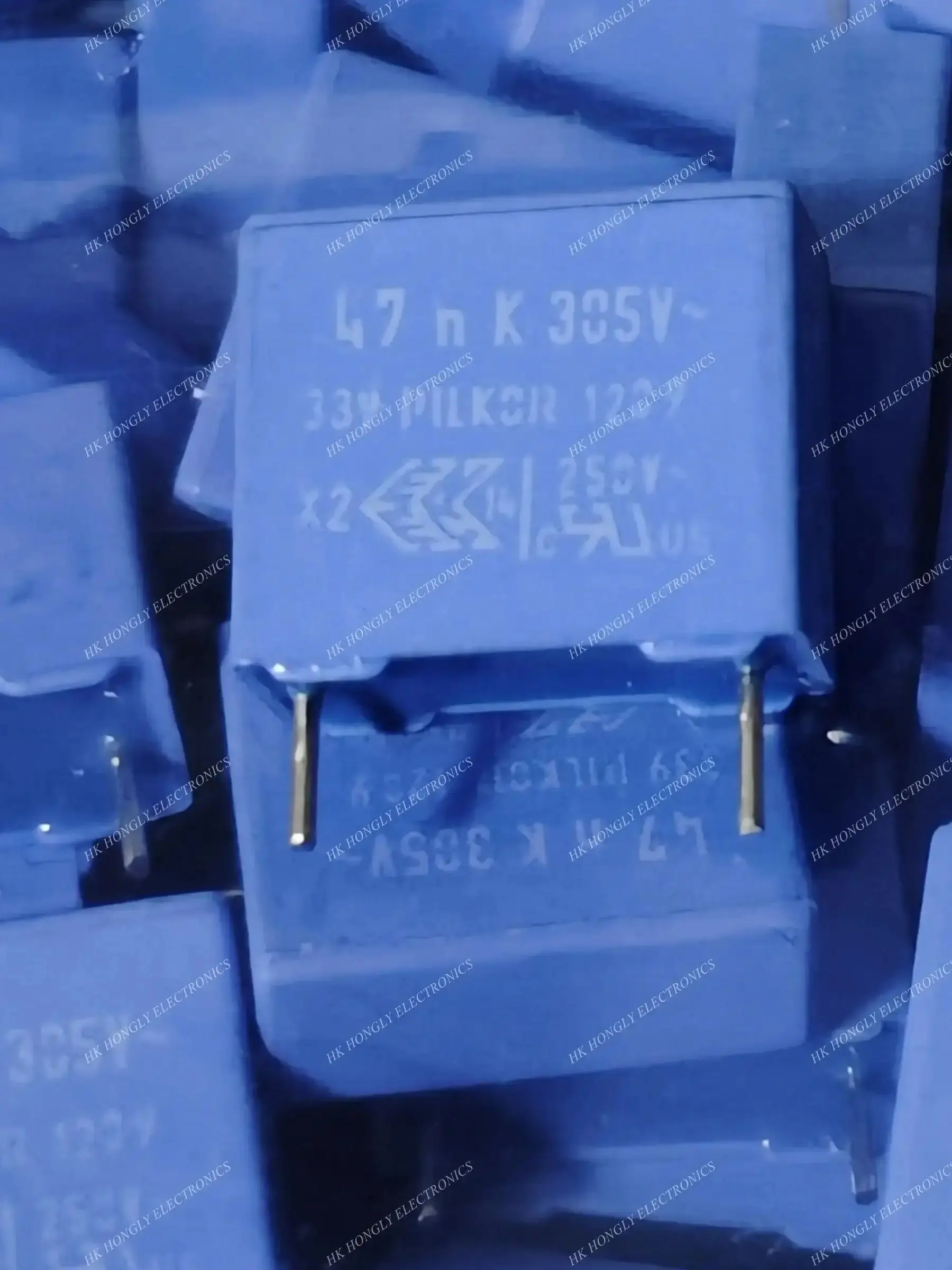 10PCS 100n M 275V X2 339 33n K 305V X2 339 0.033UF 33NF 333