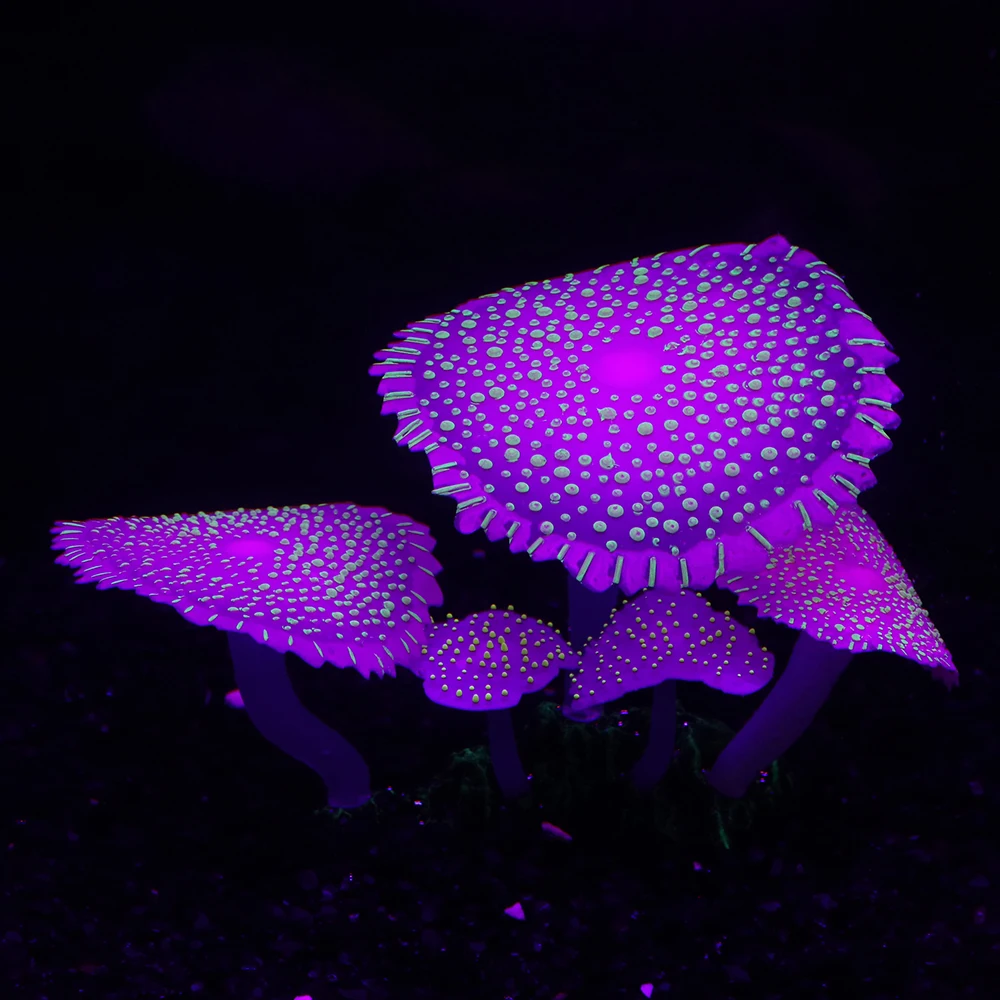 Radiant Silicone Aquarium Coral Decor with Luminous Underwater Plants